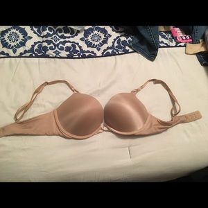 Victoria secret bombshell bra